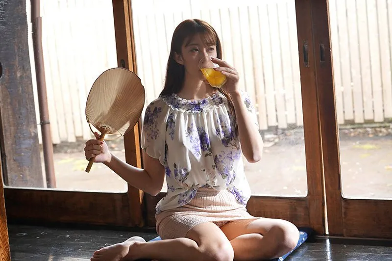 Mùa hè buồn chán ở quê xxx người vợ nhà sát bên thiếu thốn vì lấy chồng yêu già